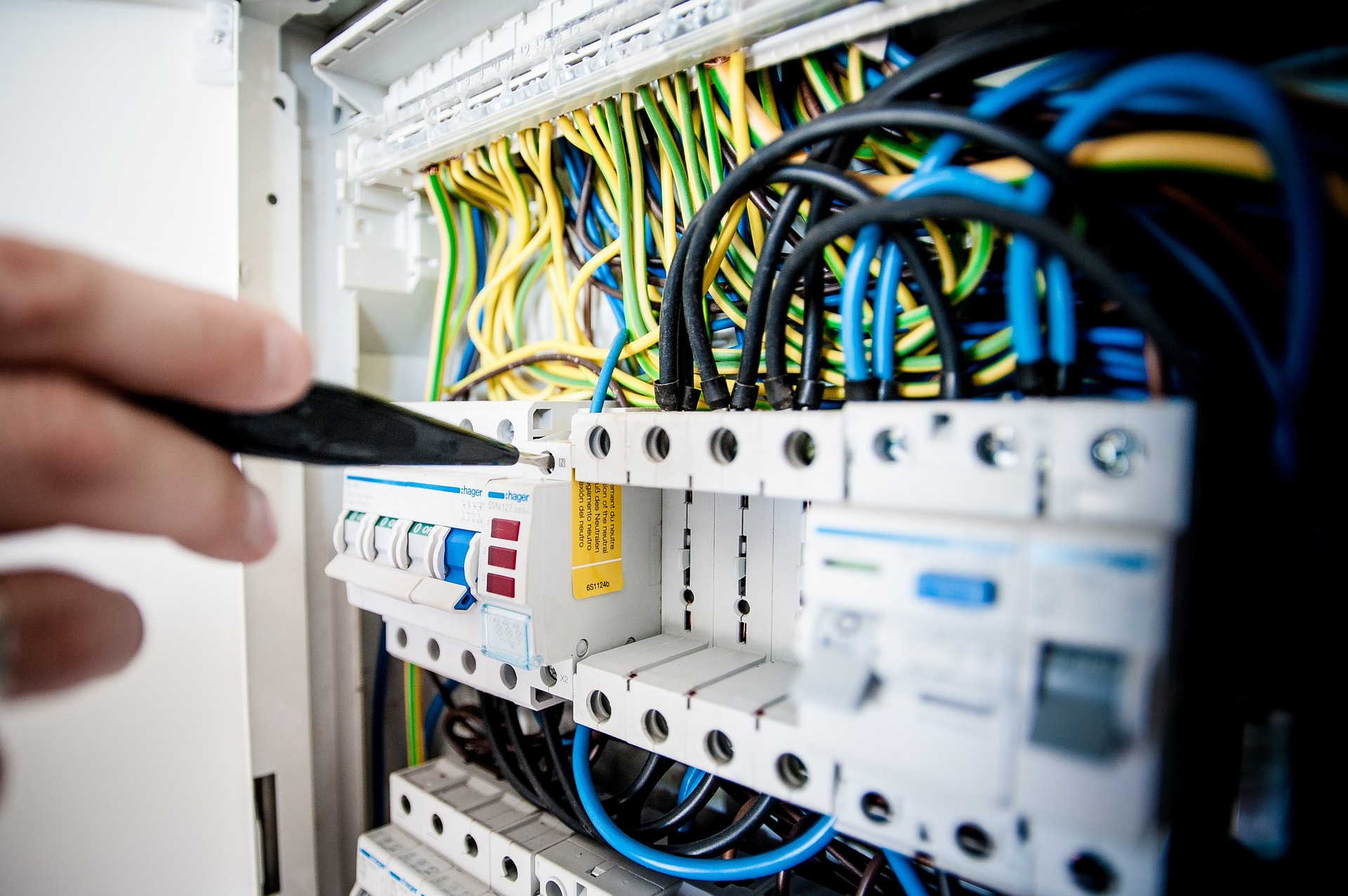 ELECTRICITE GENERALE TABLEAU ELECTRIQUE 3 | Connect Elec 68 Quand et pourquoi tester régulièrement son dispositif différentiel ? Belfort